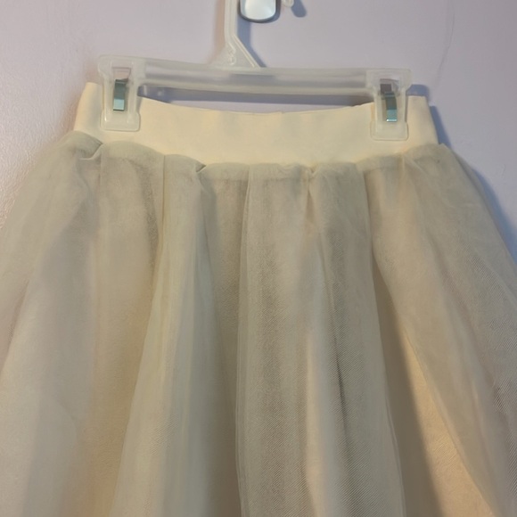 Bliss Tulle Ashley Cream Off White Tulle Skirt size XS - Picture 2 of 14
